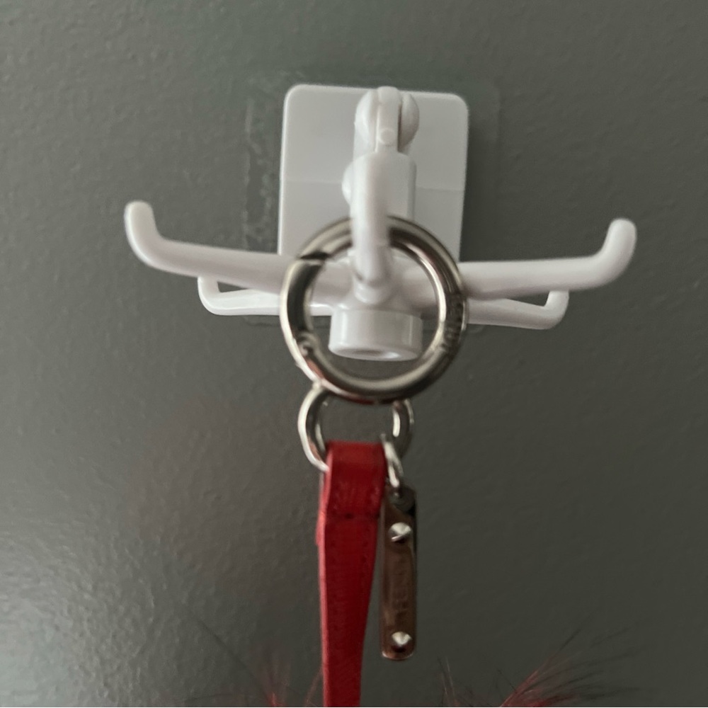 Fendi Red Fur Bag Bugs Leather Key Chain / Bag Charm WOB - Picture 7 of 12